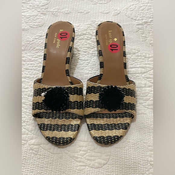 kate spade Shoes - Kate Spade| Women’s black and tan woven wedge sandals with floret | Size 10